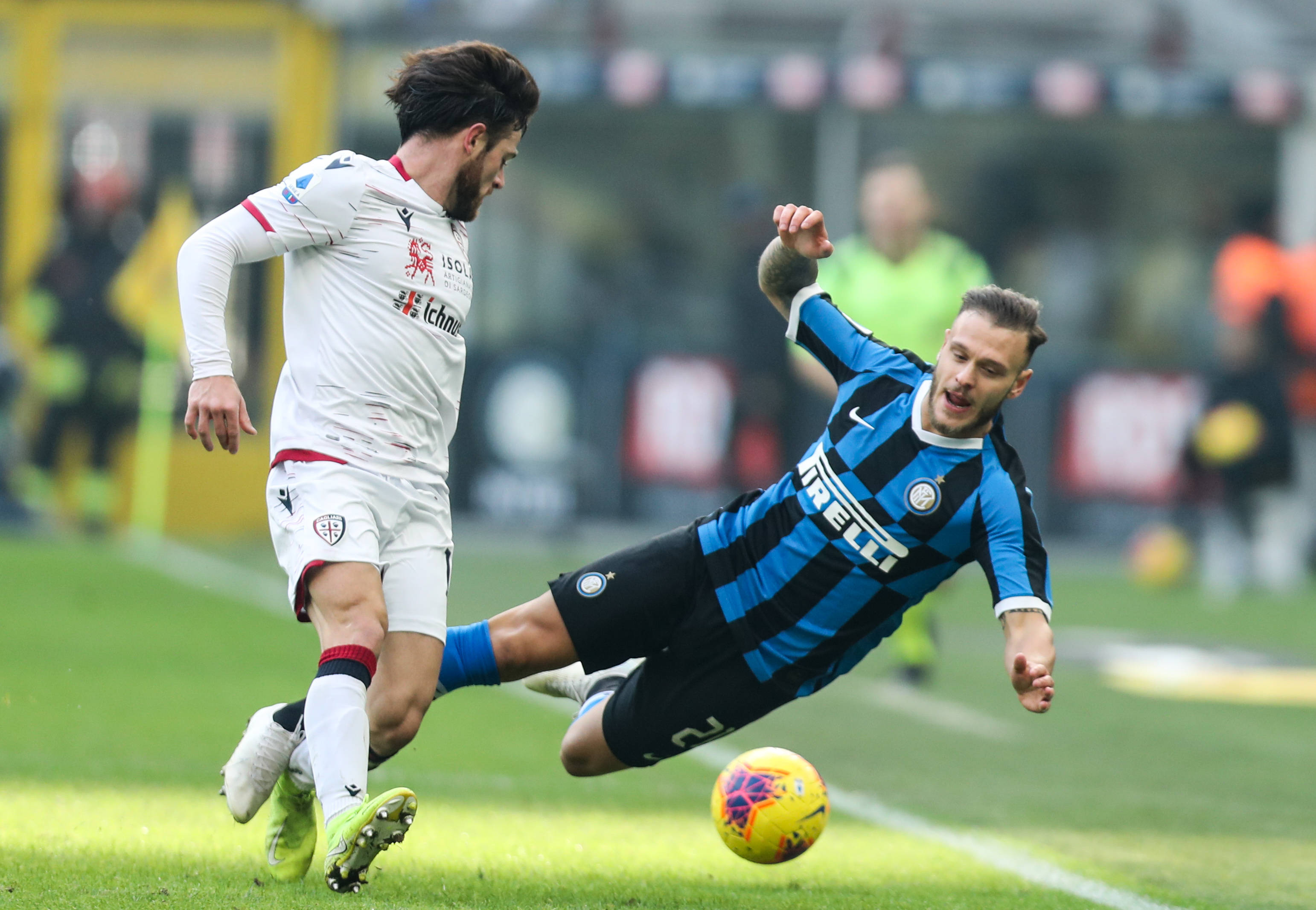 关于国际米兰实力强劲,赢得球迷赞誉的信息 关于国际米兰实力强劲,赢得球迷赞誉的信息