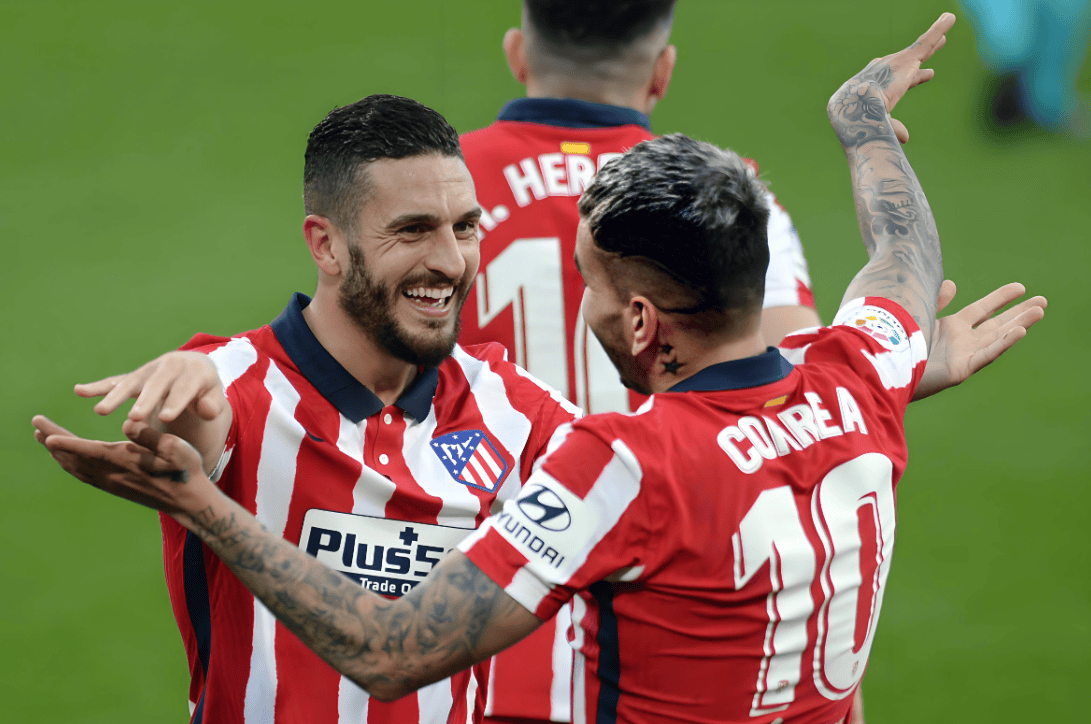 九游娱乐官方网站-包含赫罗纳重组阵容提高防守压迫局面的词条