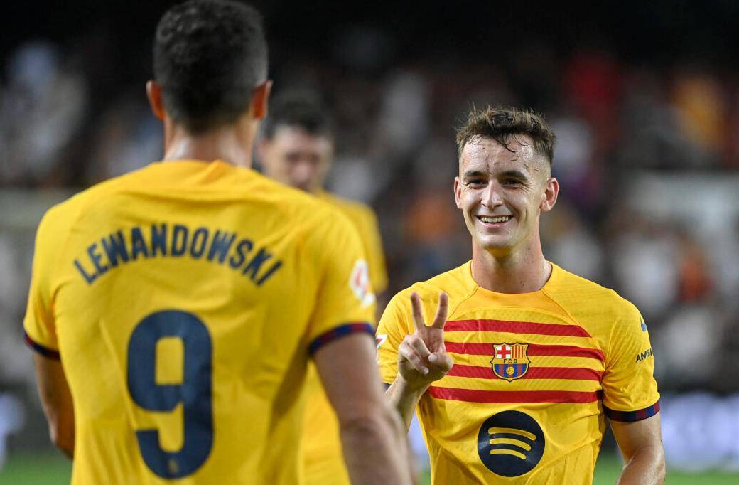 巴萨青训培养新秀,球迷对其前景抱有期待 巴萨青训培养新秀,球迷对其前景抱有期待