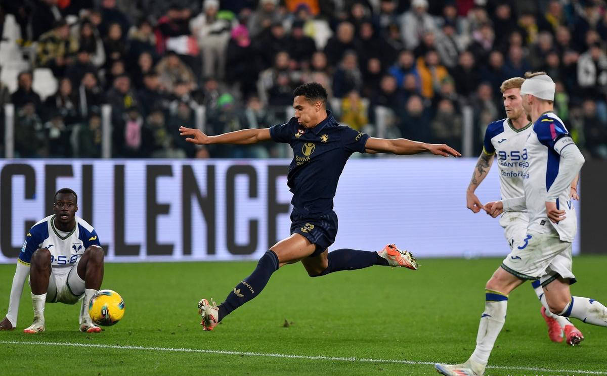 尤文图斯主教练表示球队目标是冠军