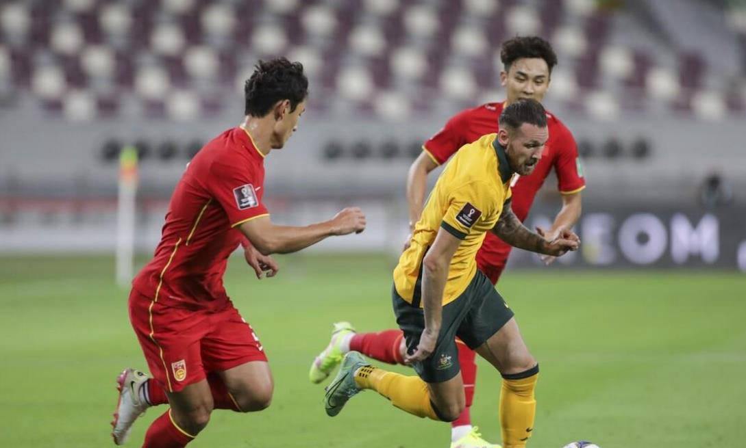 九游娱乐官方-澳大利亚球队赢得关键胜利，成功晋级四强