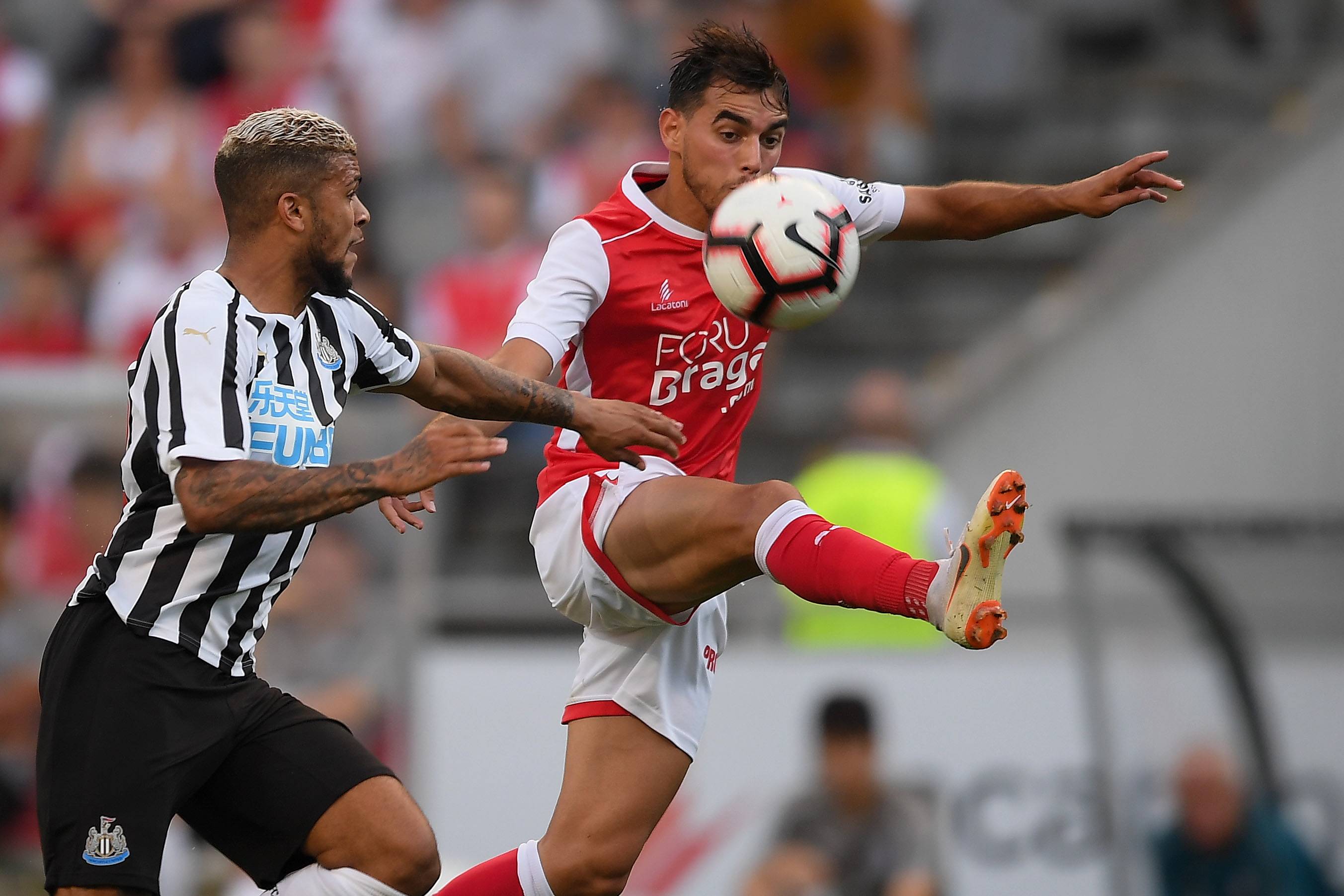 罗马队客场一胜难求，遭遇对手压力，需要调整战术的简单介绍