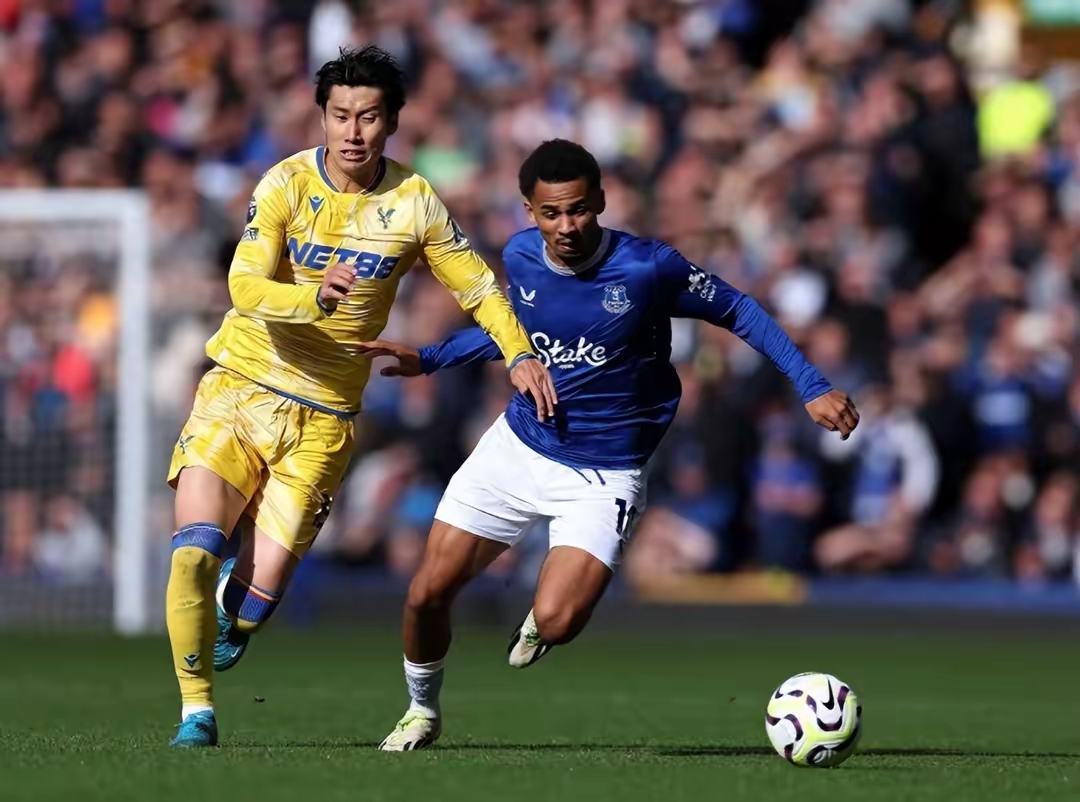 九游体育平台-切尔西客场-让出三分阿森纳-胜伯恩利的简单介绍