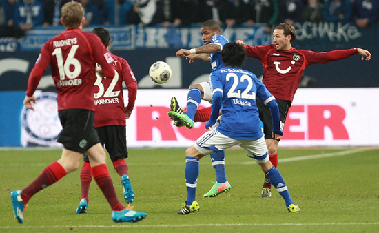 包含汉诺威遭遇主场失利,未能保持连胜的词条 包含汉诺威遭遇主场失利,未能保持连胜的词条