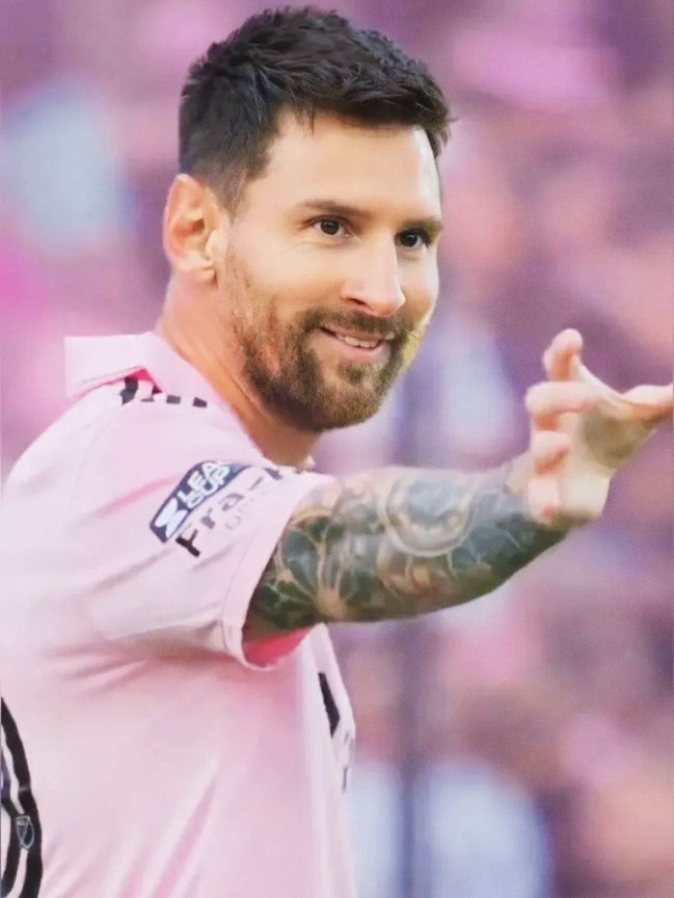 九游VIP-包含梅西破门晋级：国内联赛老将发威的词条