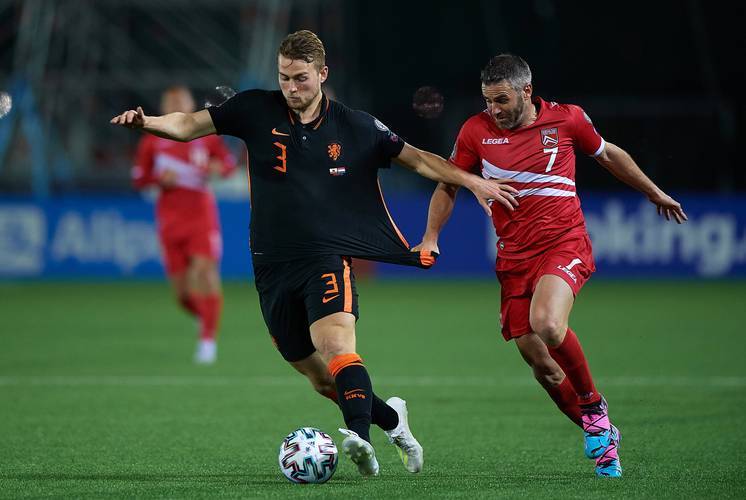 关于克罗地亚队球迷热情，争当赛场第人的信息