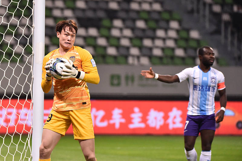 包含苏宁客场失利，外援表现未达预期，需要重新审视的词条