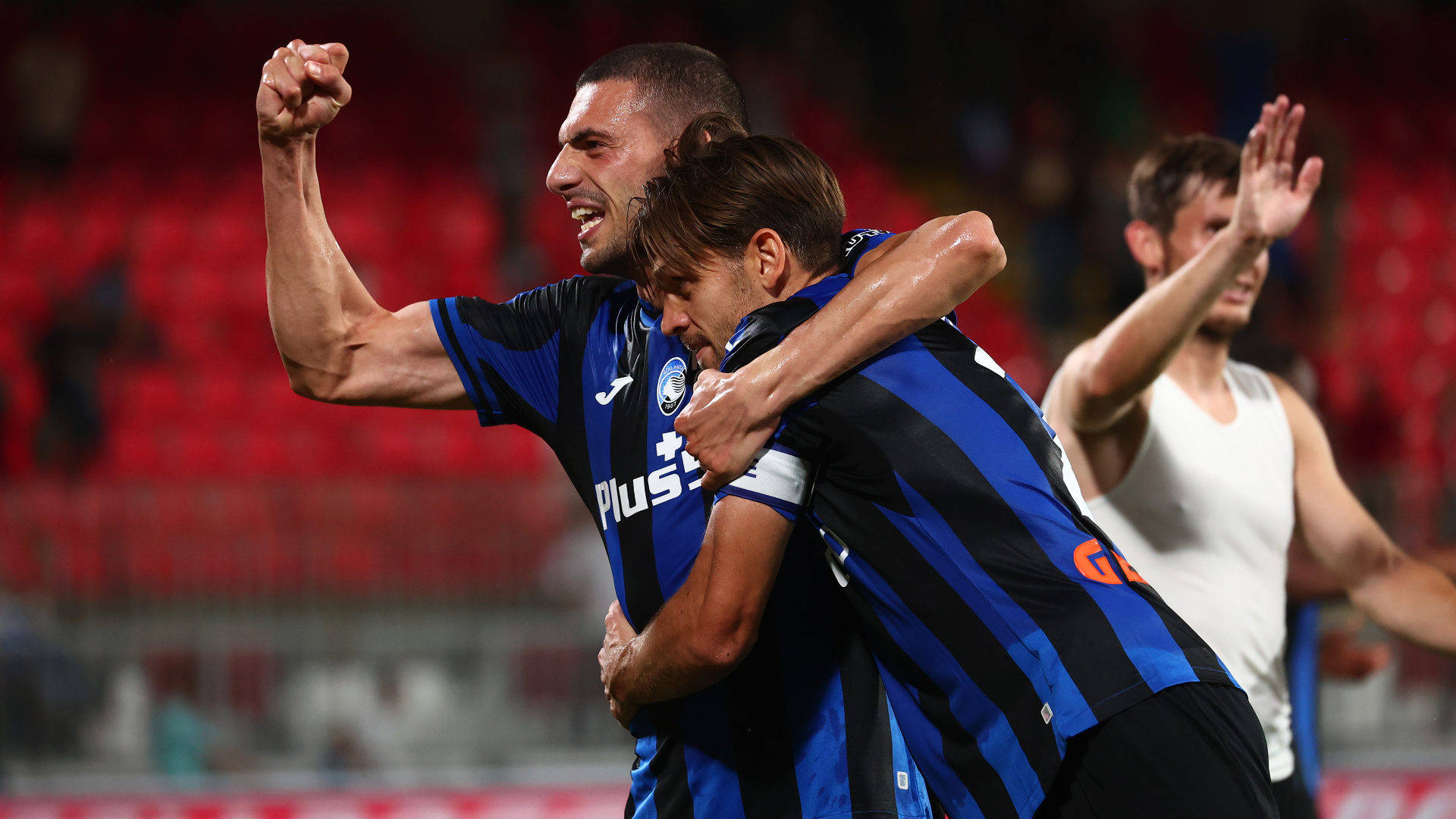 阿特兰大在欧冠比赛中获得胜利