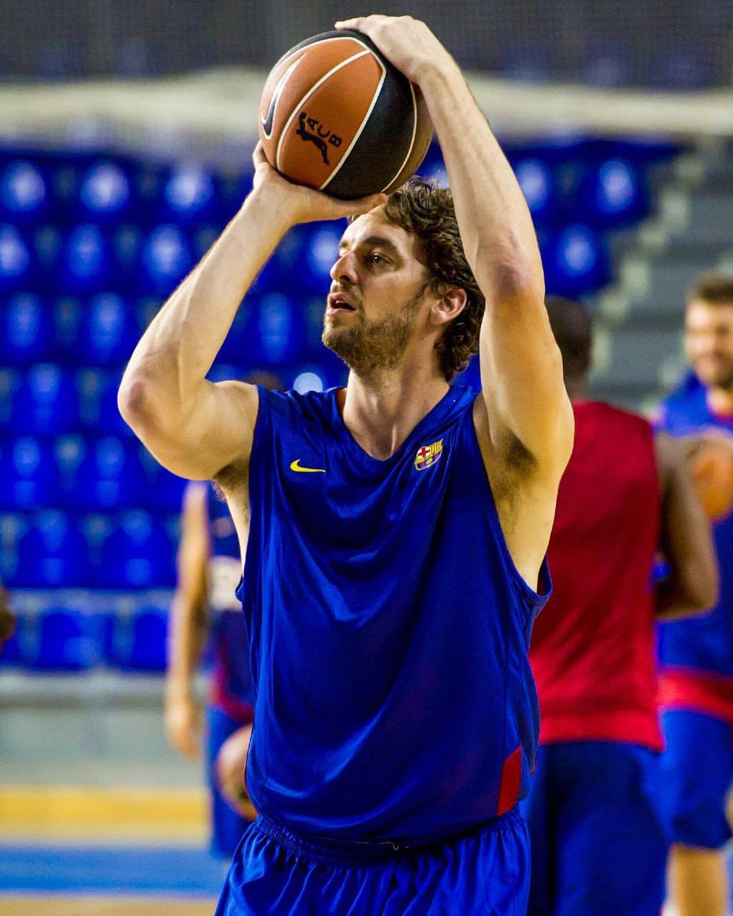 关于宣告:篮球名将小加索尔将重回赛场的信息