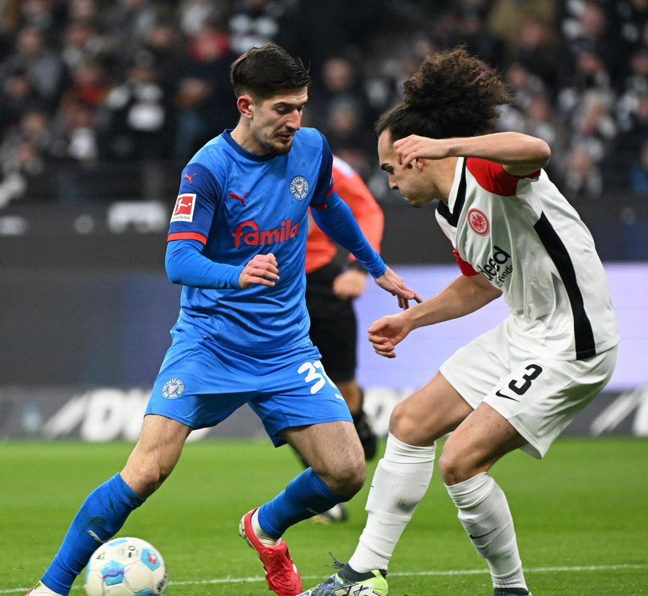 法兰克福主场告捷，德甲赛季表现稳健可靠的简单介绍