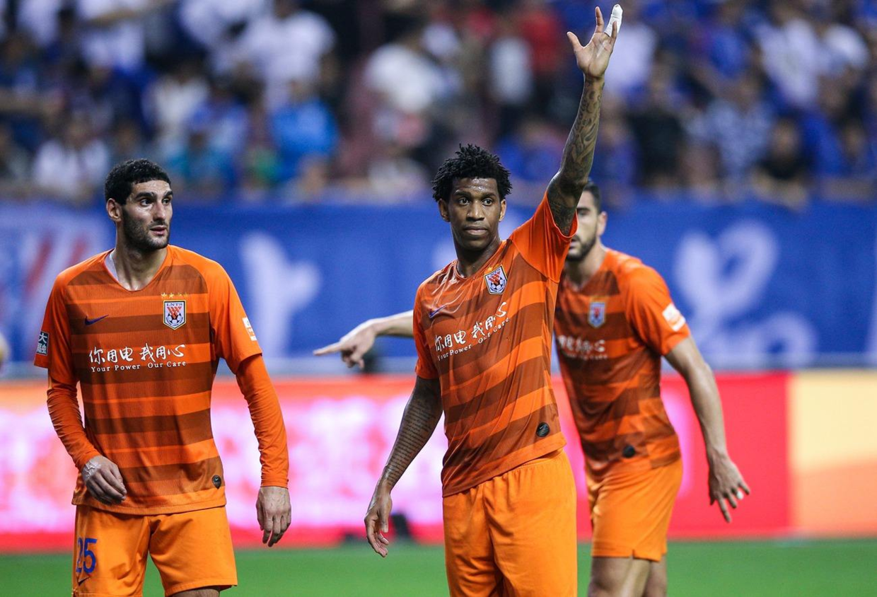 包含球队战术革新：凭借新思路反超对手的词条