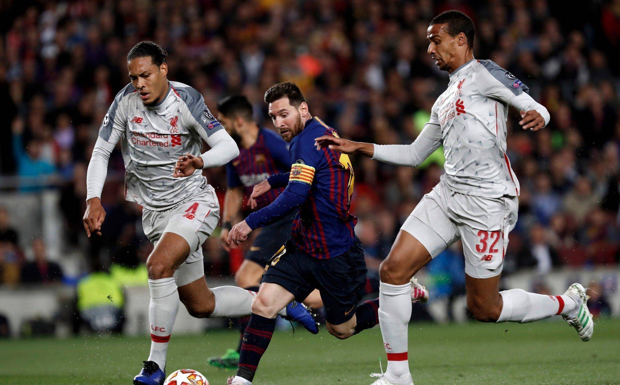 九游体育-国际足球赛事中激烈的竞争吸引球迷目光的简单介绍