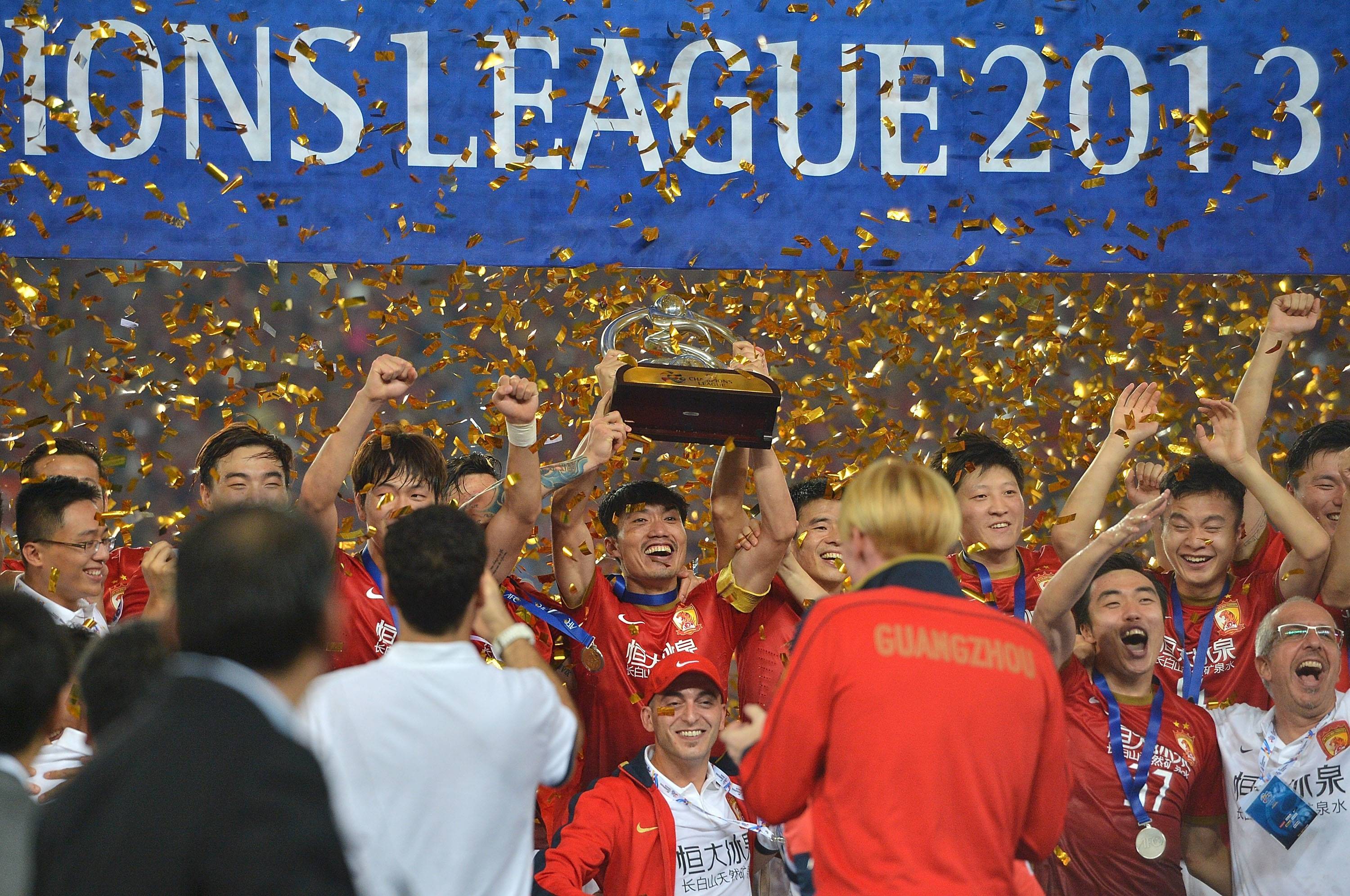 亚冠比赛收官,中超球队成功晋级淘汰赛 亚冠比赛收官,中超球队成功晋级淘汰赛