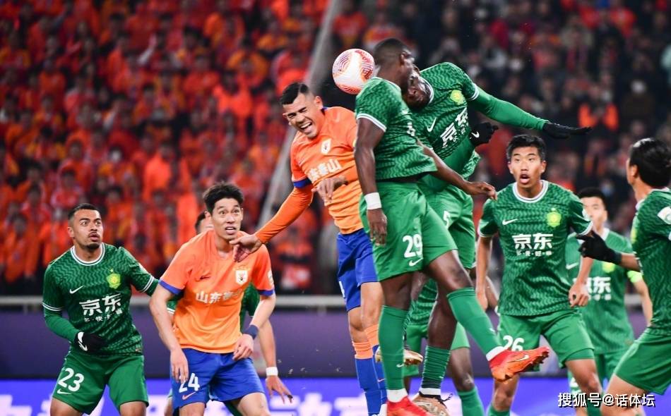 亚冠比赛收官,中超球队成功晋级淘汰赛 亚冠比赛收官,中超球队成功晋级淘汰赛