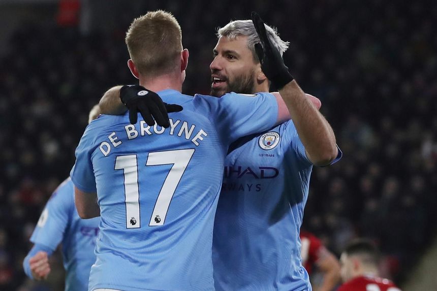 包含巴黎FC击败甘冈，积分追赶上去的词条