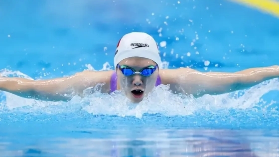 西班牙选手再度勇夺游泳金牌