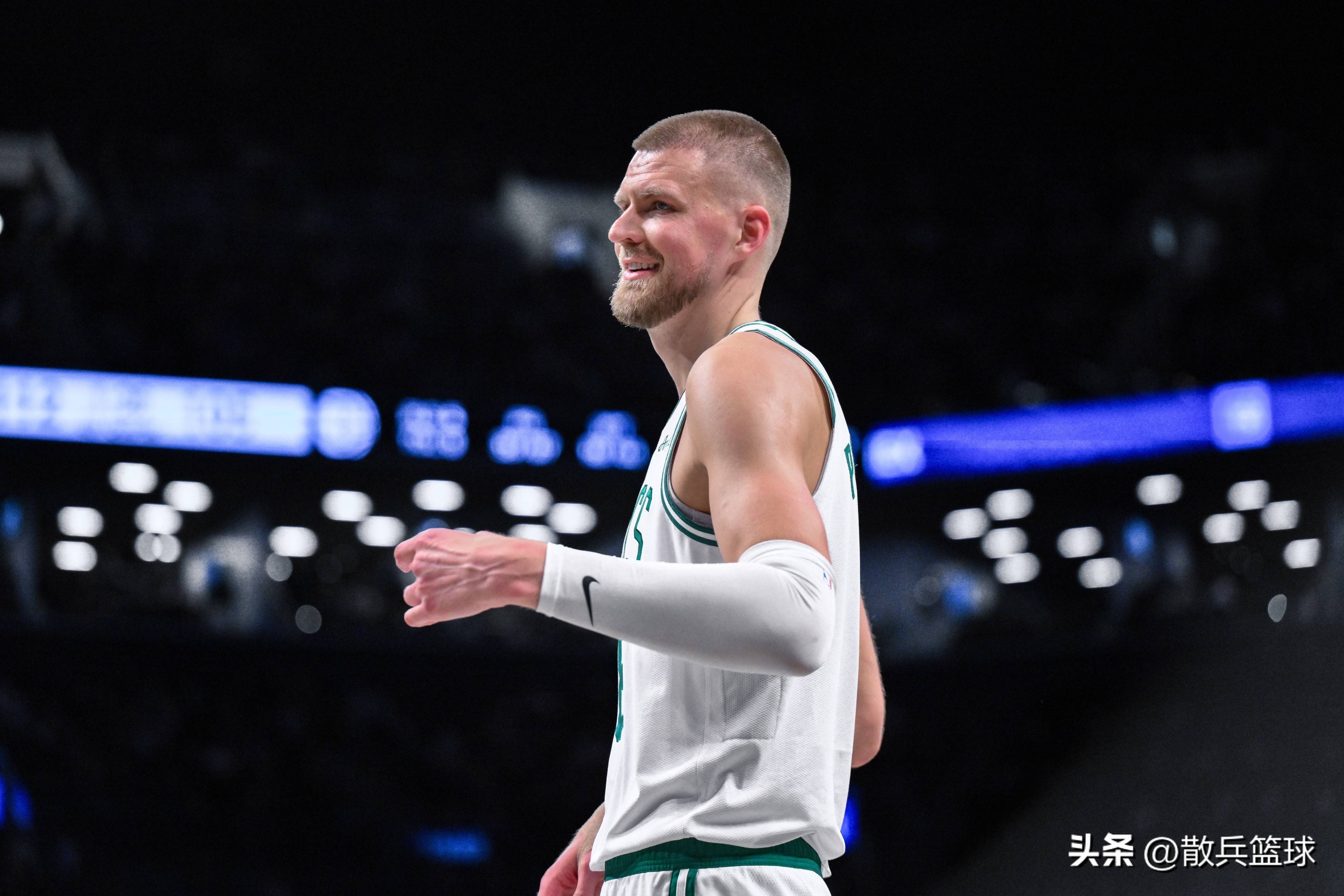 关于开拓者客场力克篮网，喜迎两连胜的信息