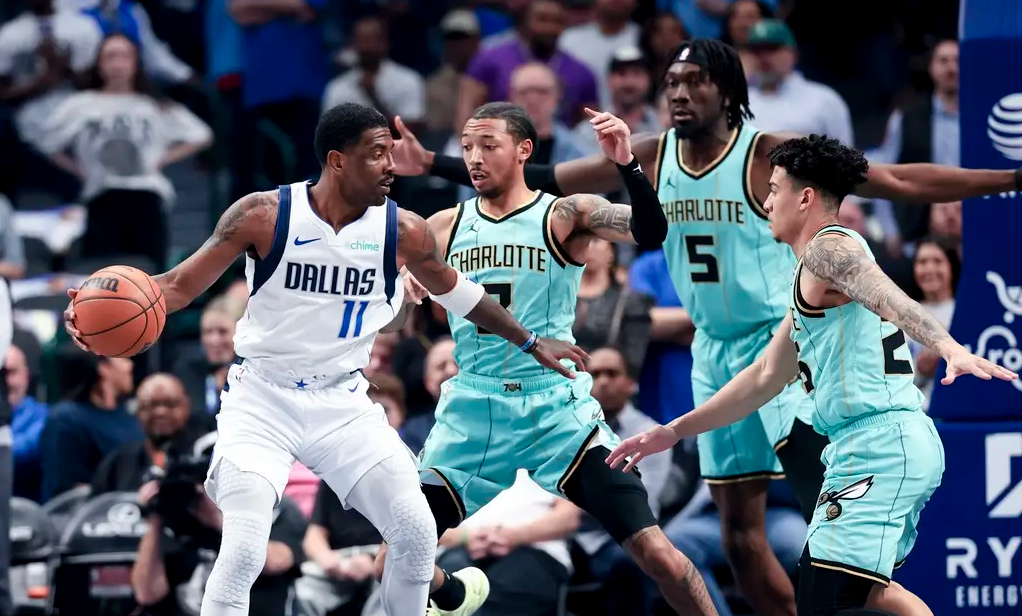 独行侠击败鹈鹕，取得胜利！