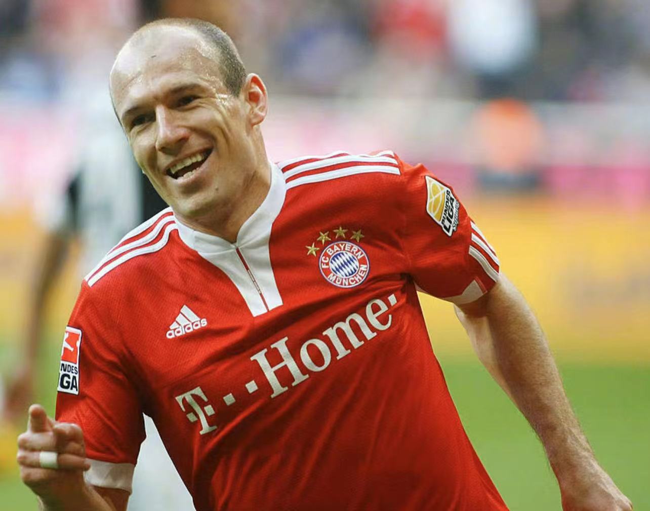 包含瑞典强势里昂，罗本惊艳世界的词条