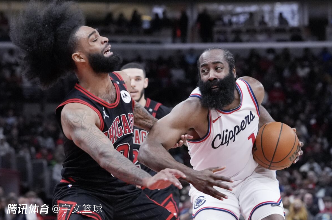 火箭战胜马刺，哈登砍下35分