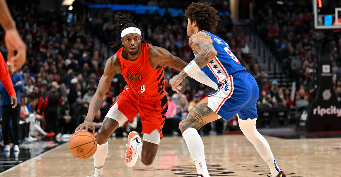 九游体育官方入口-开拓者大胜黄蜂再次升至榜首