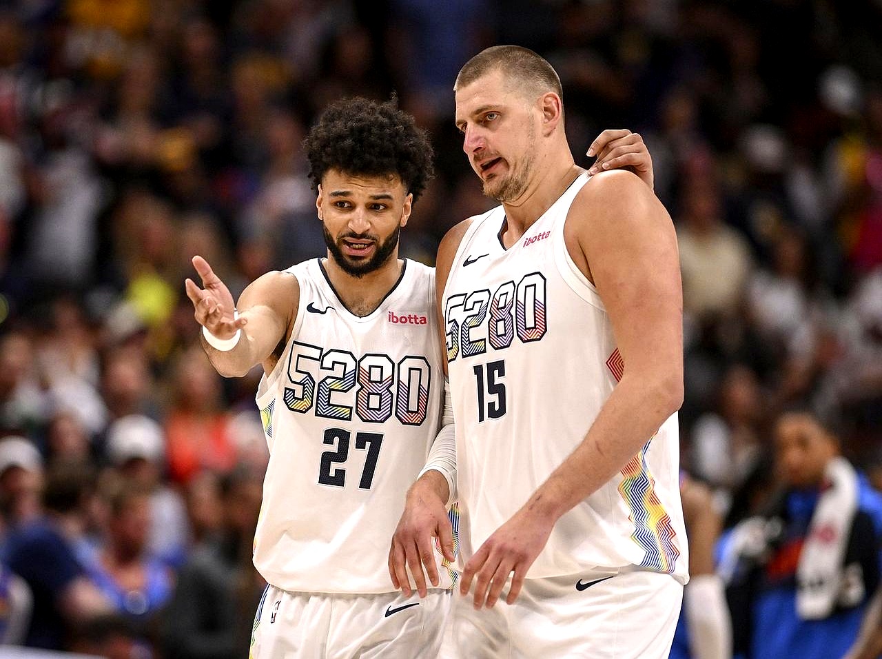 关于猛龙轻取篮网B队，约基奇制霸全场的信息