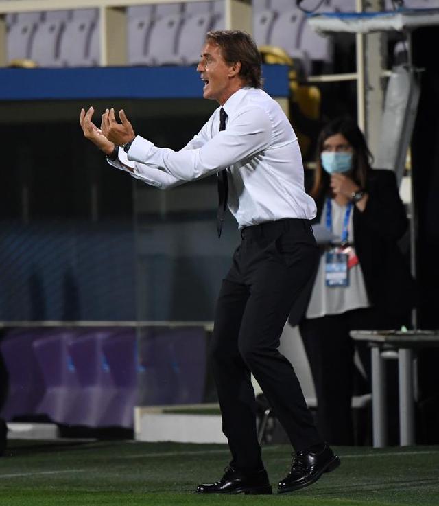 法国客场战平波黑，保持不败记录