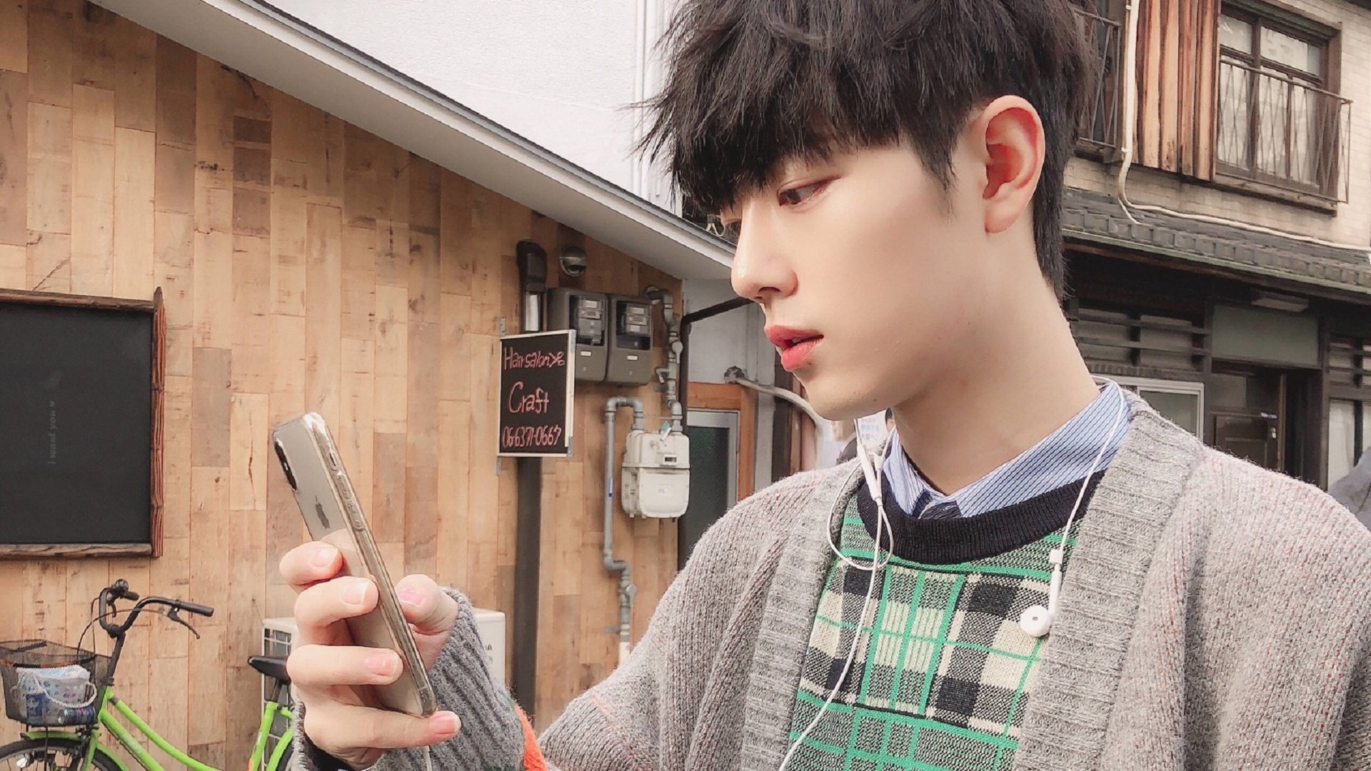 九游体育APP下载-萨卡冠军级表现闪耀，佛罗伦萨友谊赛完胜卡塔尔星光队